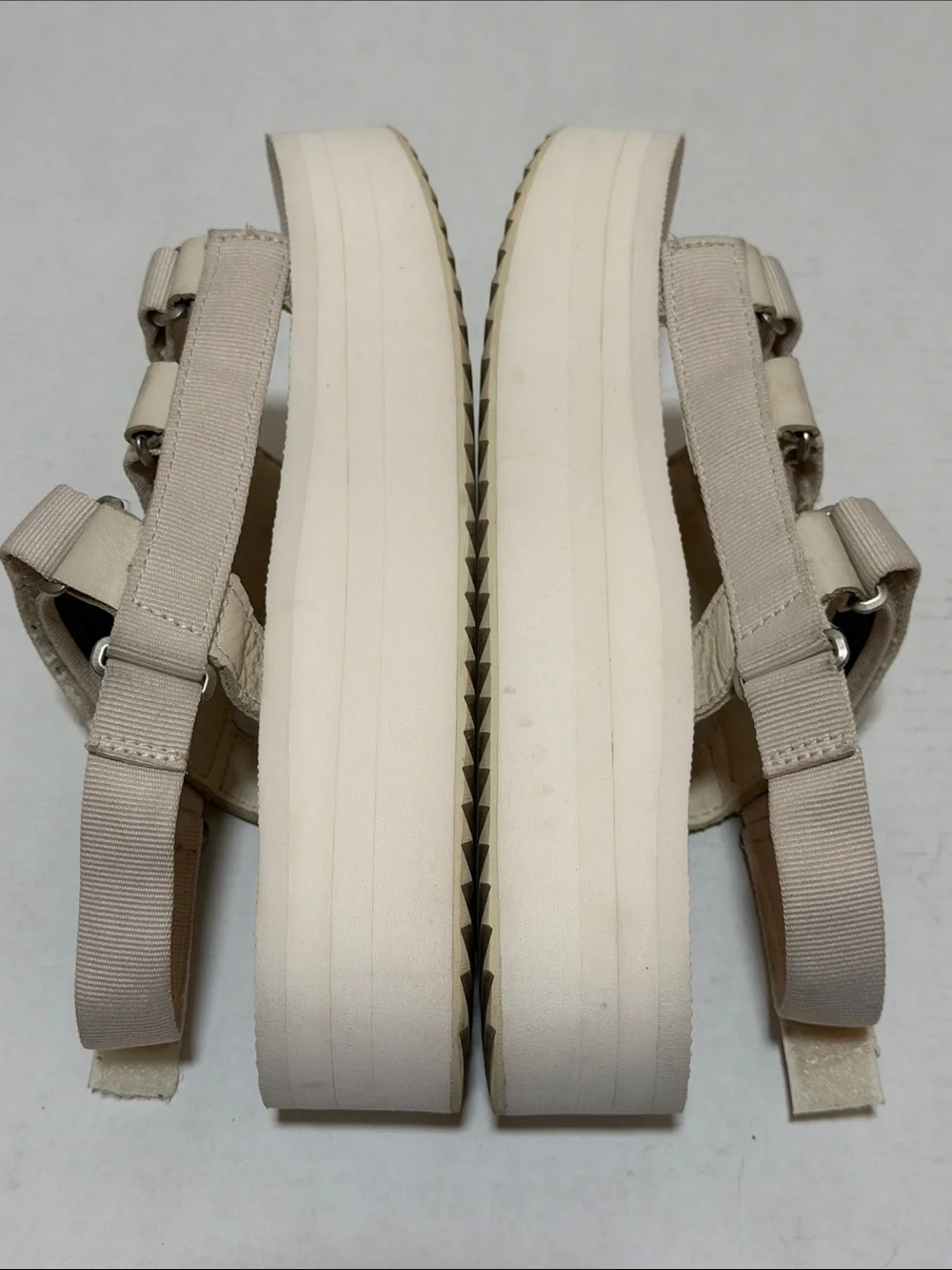 Teva Flatform Three Strap Sandals - Women’s Size 9